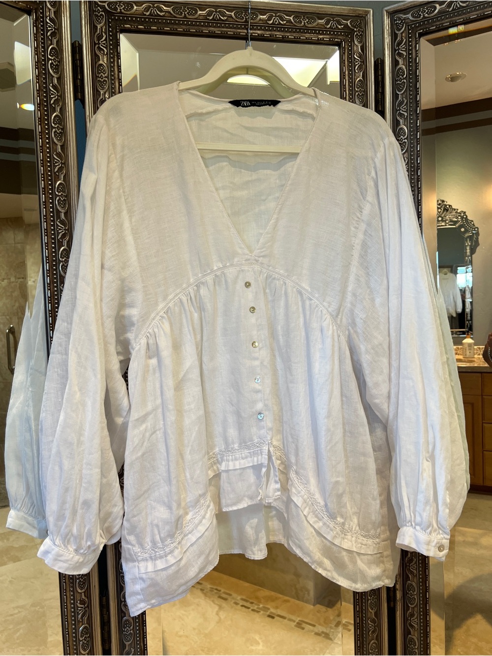 Zara Linen White V-Neck Peasant Top - Sz L